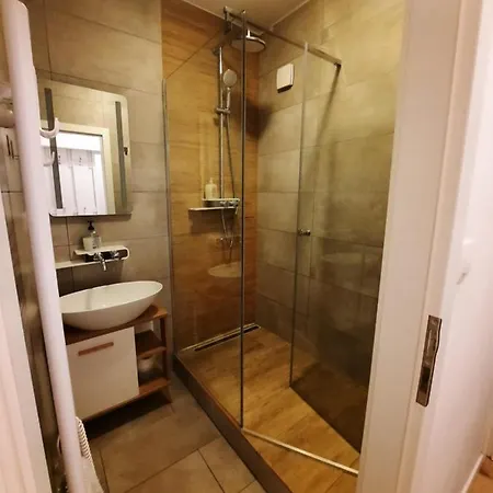 Apartment Klimka With Balcony, Free Wifi And Free Parking *