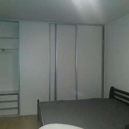 Klimka With Balcony, Free Wifi And Free Parking Apartment *