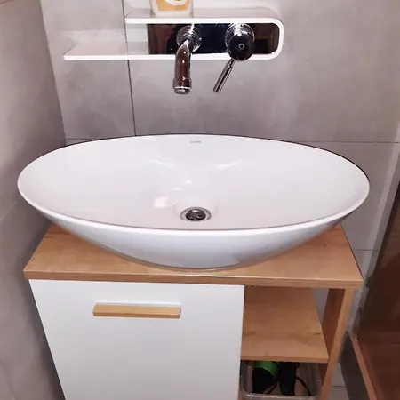 Apartment Klimka With Balcony, Free Wifi And Free Parking *