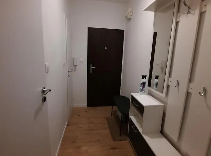 Appartement Klimka With Balcony, Free Wifi And Free Parking *