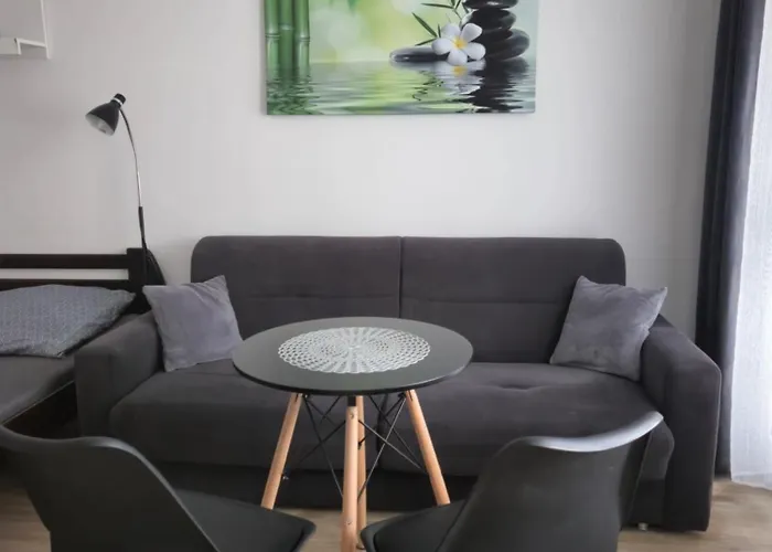 Klimka With Balcony, Free Wifi And Free Parking Appartement Bratislava