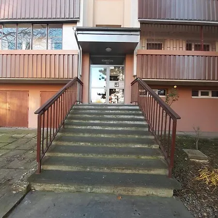 Klimka With Balcony, Free Wifi And Free Parking * Bratislava